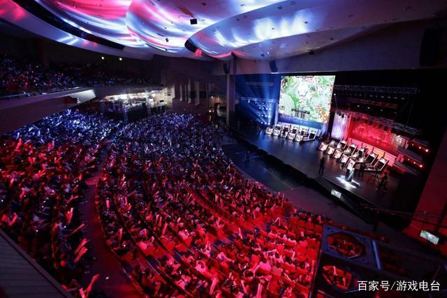 德甲：莱沃库森2比0力挫达姆斯塔特 继续领先群雄